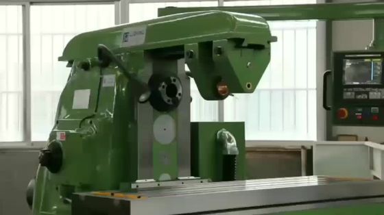 Νέος όρος μηχανών άλεσης μετάλλων XK6032 XK6040 Cnc