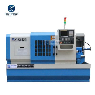 Μικρό ανοξείδωτο τόρνου μετάλλων CK6136D CNC που επεξεργάζεται τον τόρνο στη μηχανή